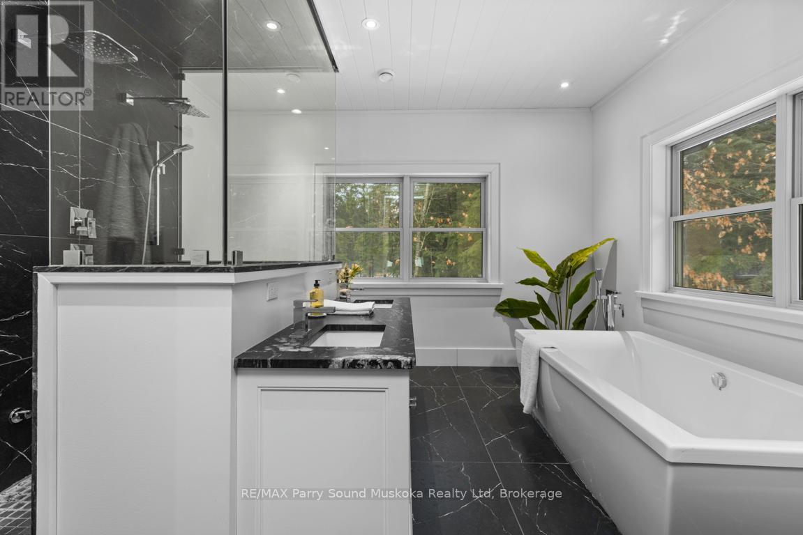 191 Clear Lake Road, Seguin, Ontario  P2A 2W8 - Photo 24 - X12035329
