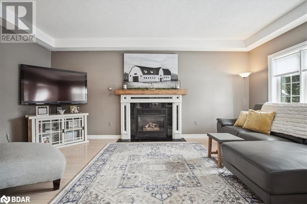 758 Exceller Circle, Newmarket, Ontario  L3X 1P5 - Photo 9 - 40701175