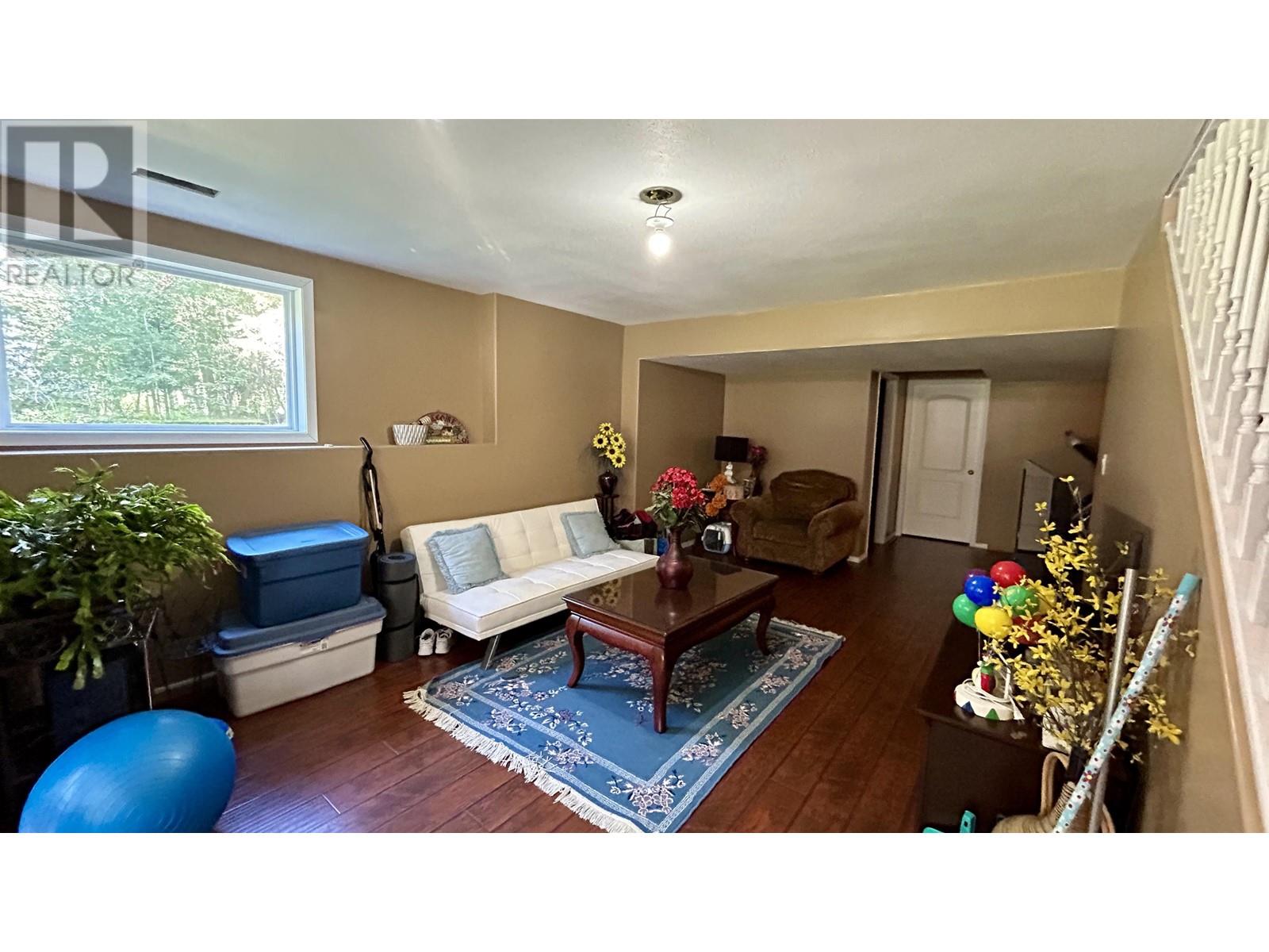 4775 Moneeyaw Road, 108 Mile Ranch, British Columbia  V0K 2Z0 - Photo 24 - R2980788