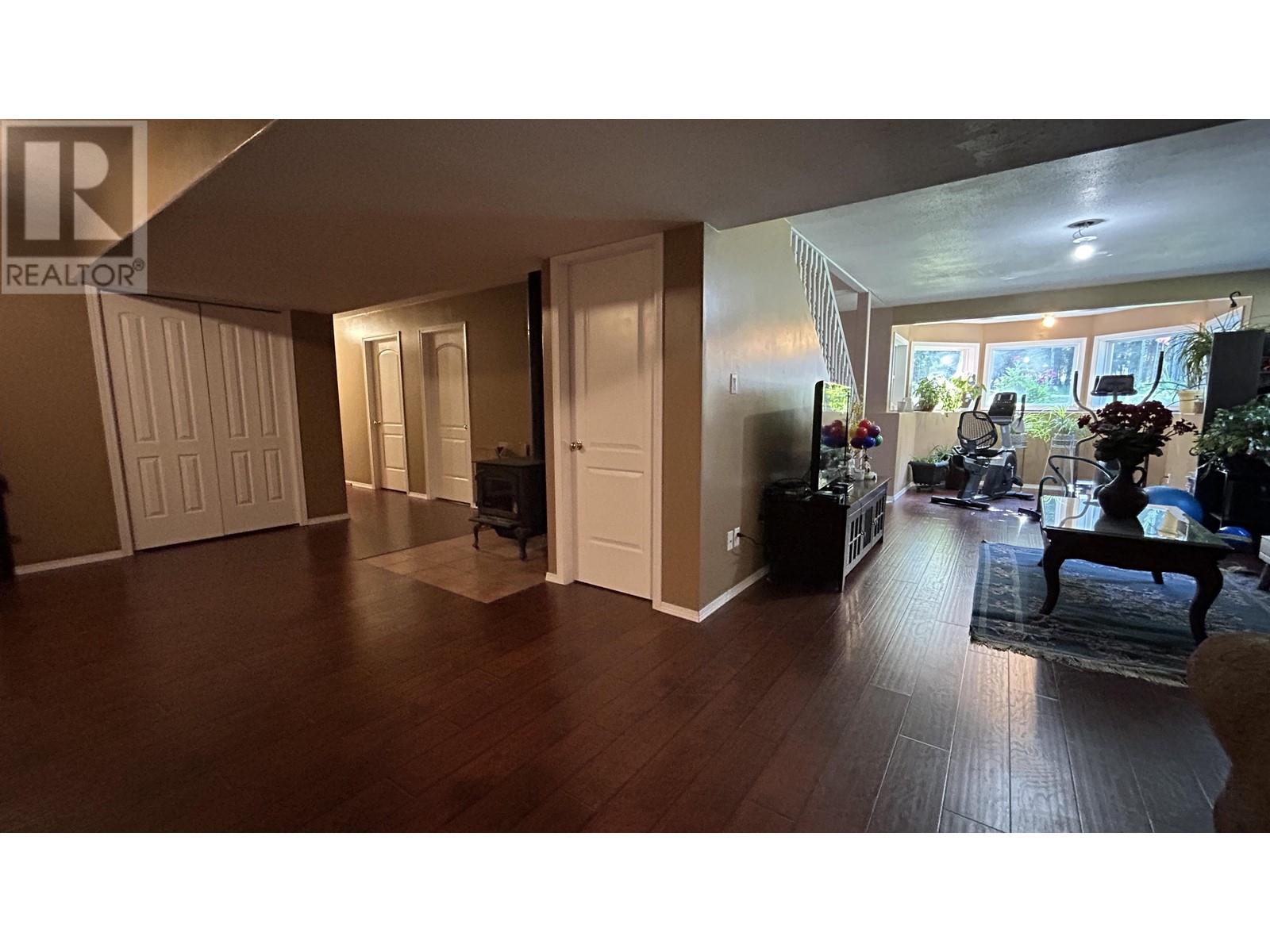 4775 Moneeyaw Road, 108 Mile Ranch, British Columbia  V0K 2Z0 - Photo 28 - R2980788
