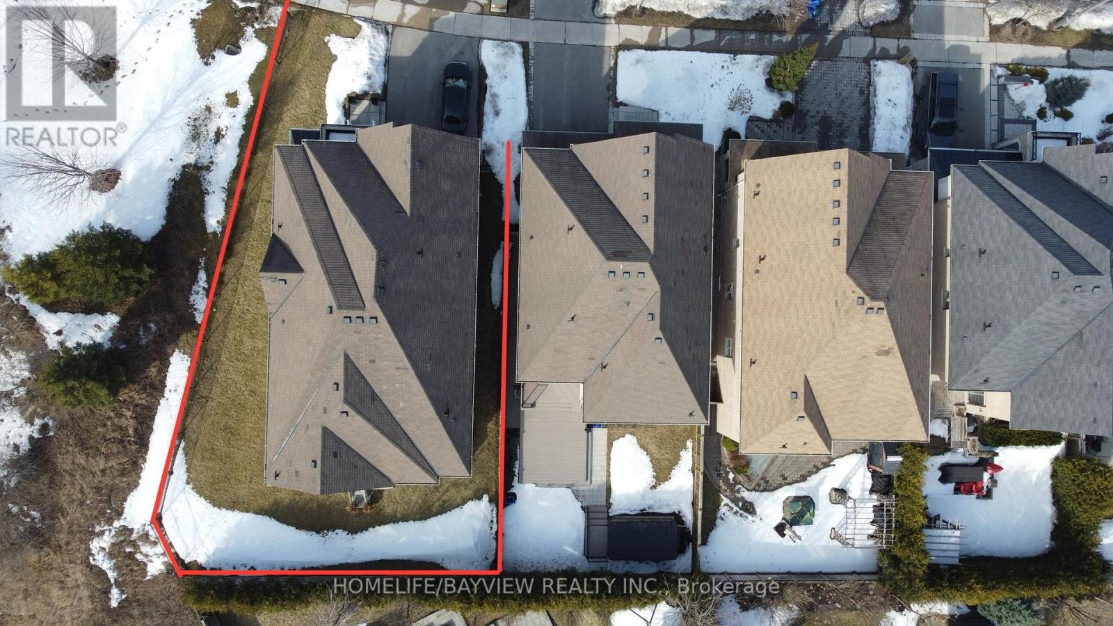 Property at 42 LADY FENYROSE AVENUE image 4