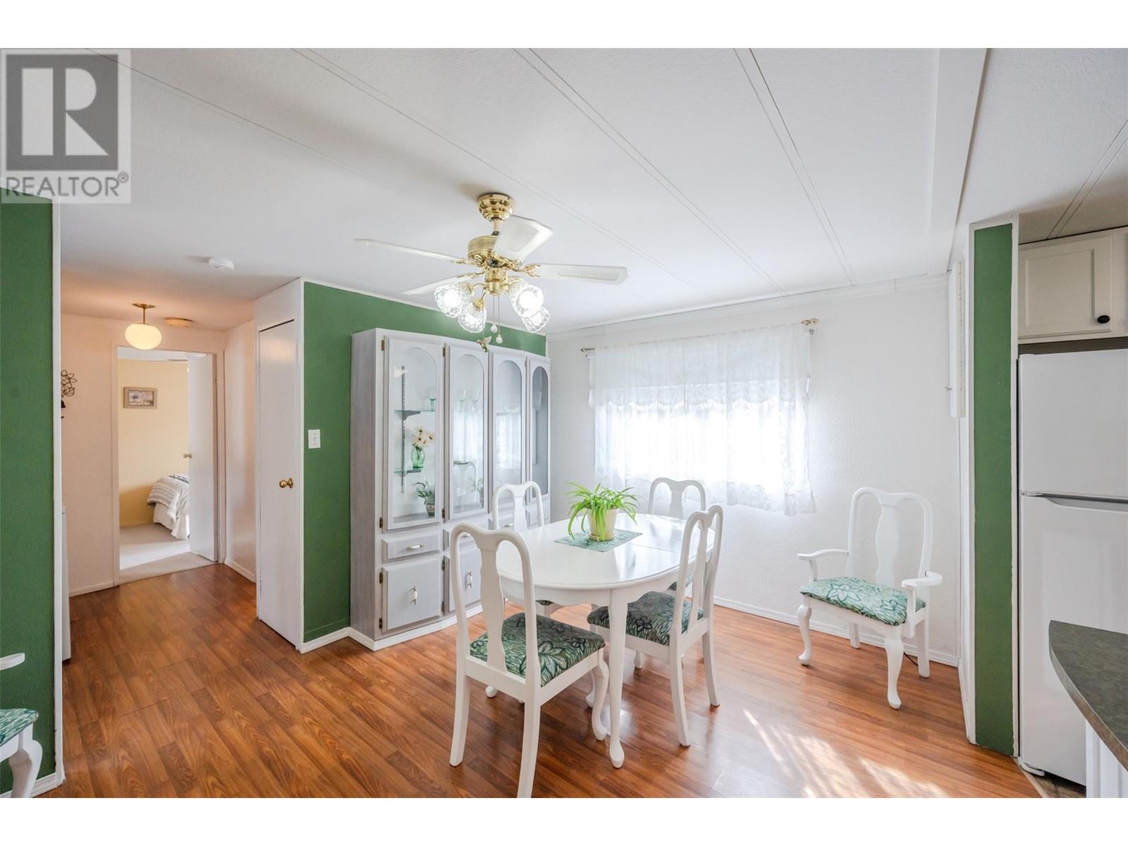 Property at 4505 McLean Creek Road Unit# E7 image 4