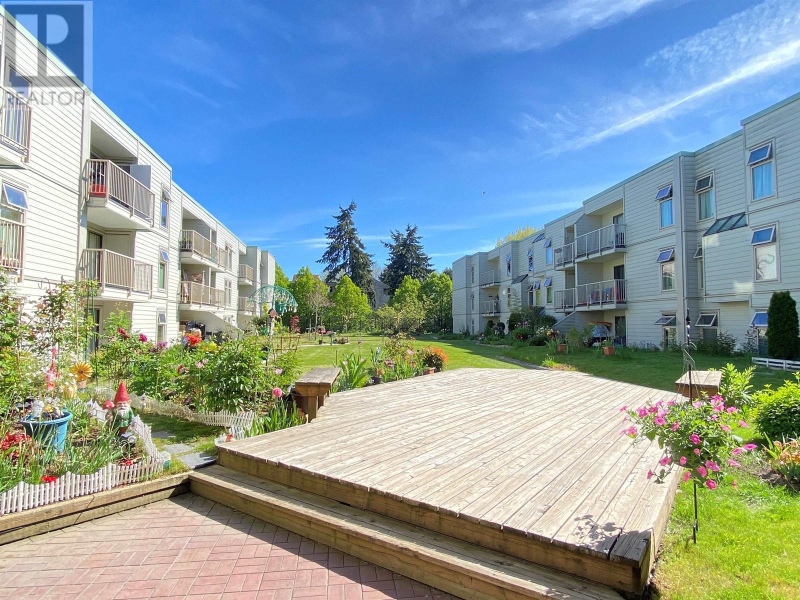 231 8500 Lansdowne Road, Richmond, British Columbia  V6X 3G4 - Photo 3 - R2980741