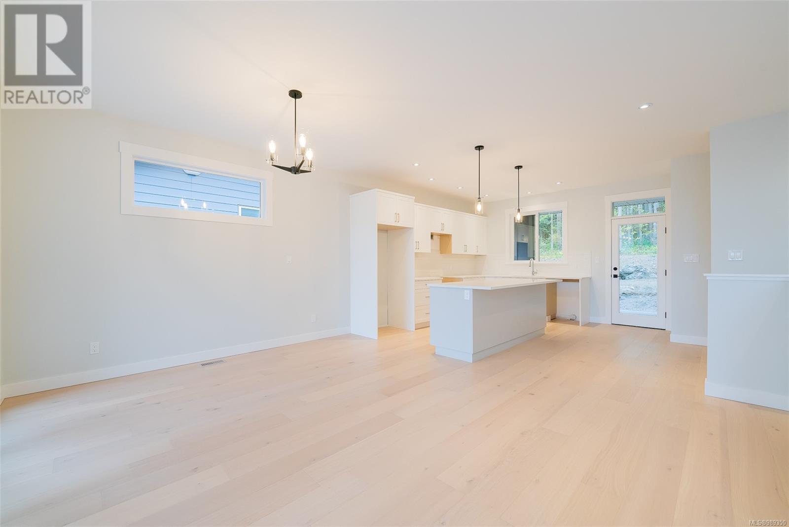 Property at 113 Raven Way image 1
