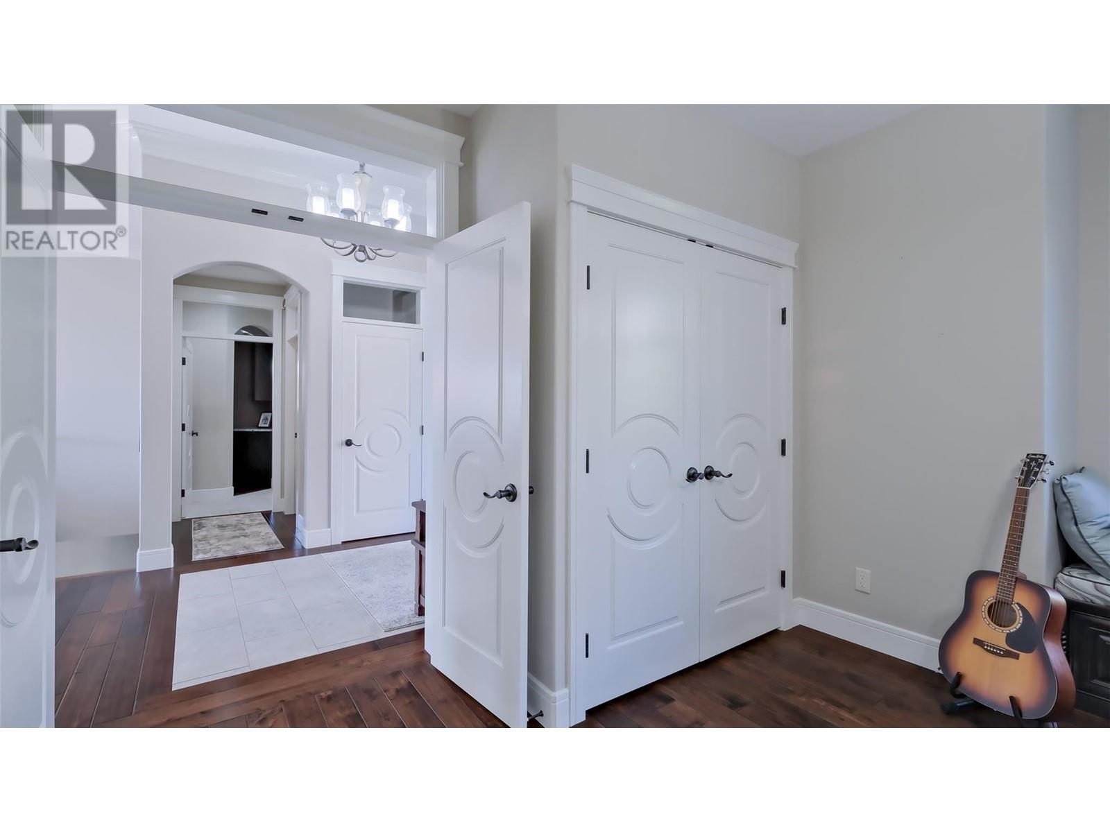 Property at 1505 Pinot Noir Drive image 2