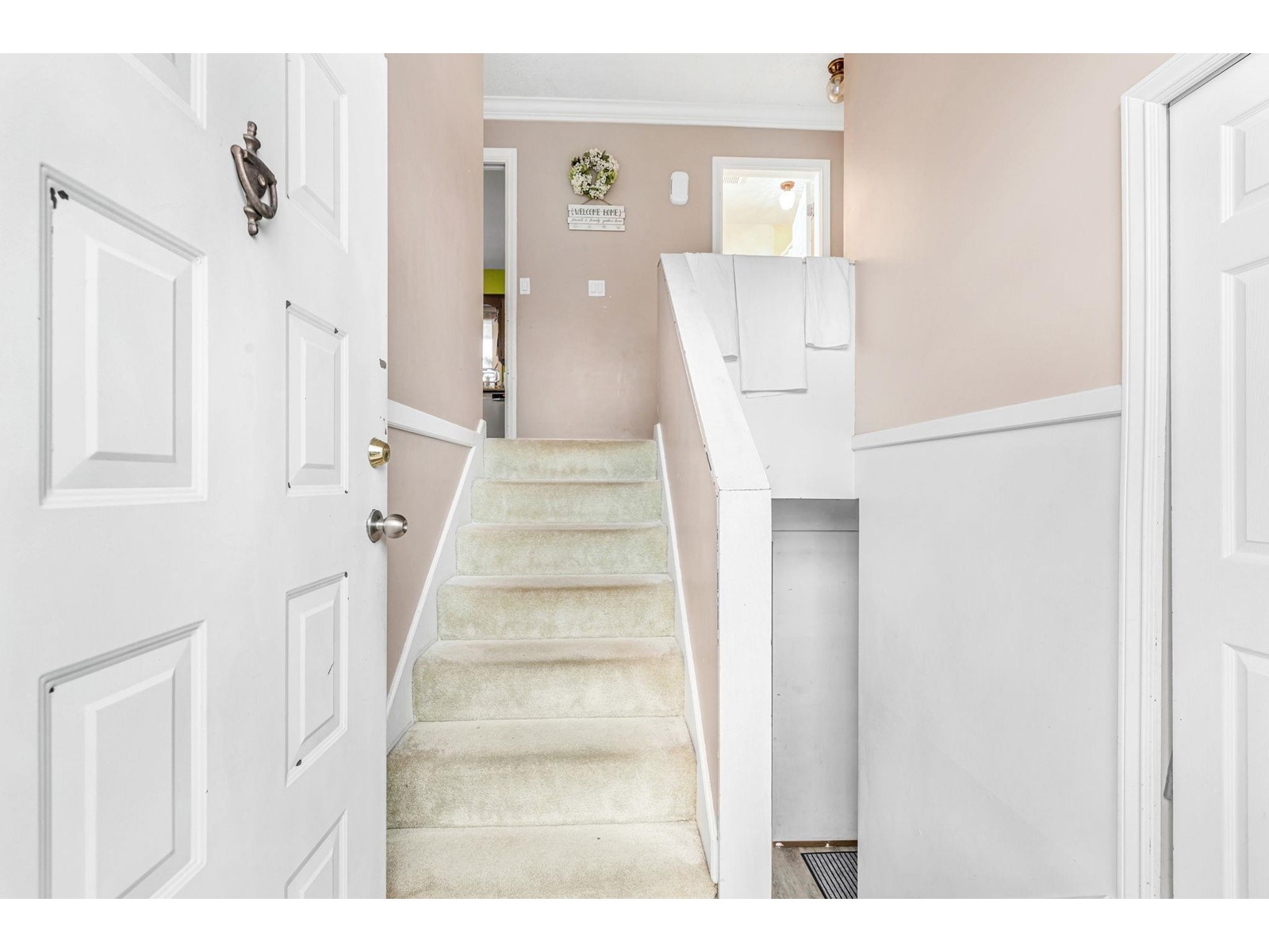 Property at 7318 145 STREET image 3
