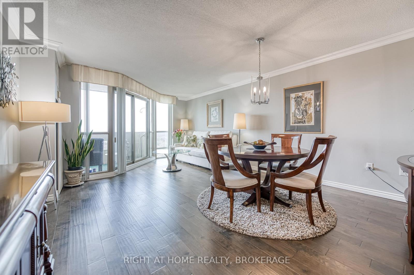 1004 - 5070 Pinedale Avenue, Burlington, Ontario  L7L 5V6 - Photo 12 - W12035359