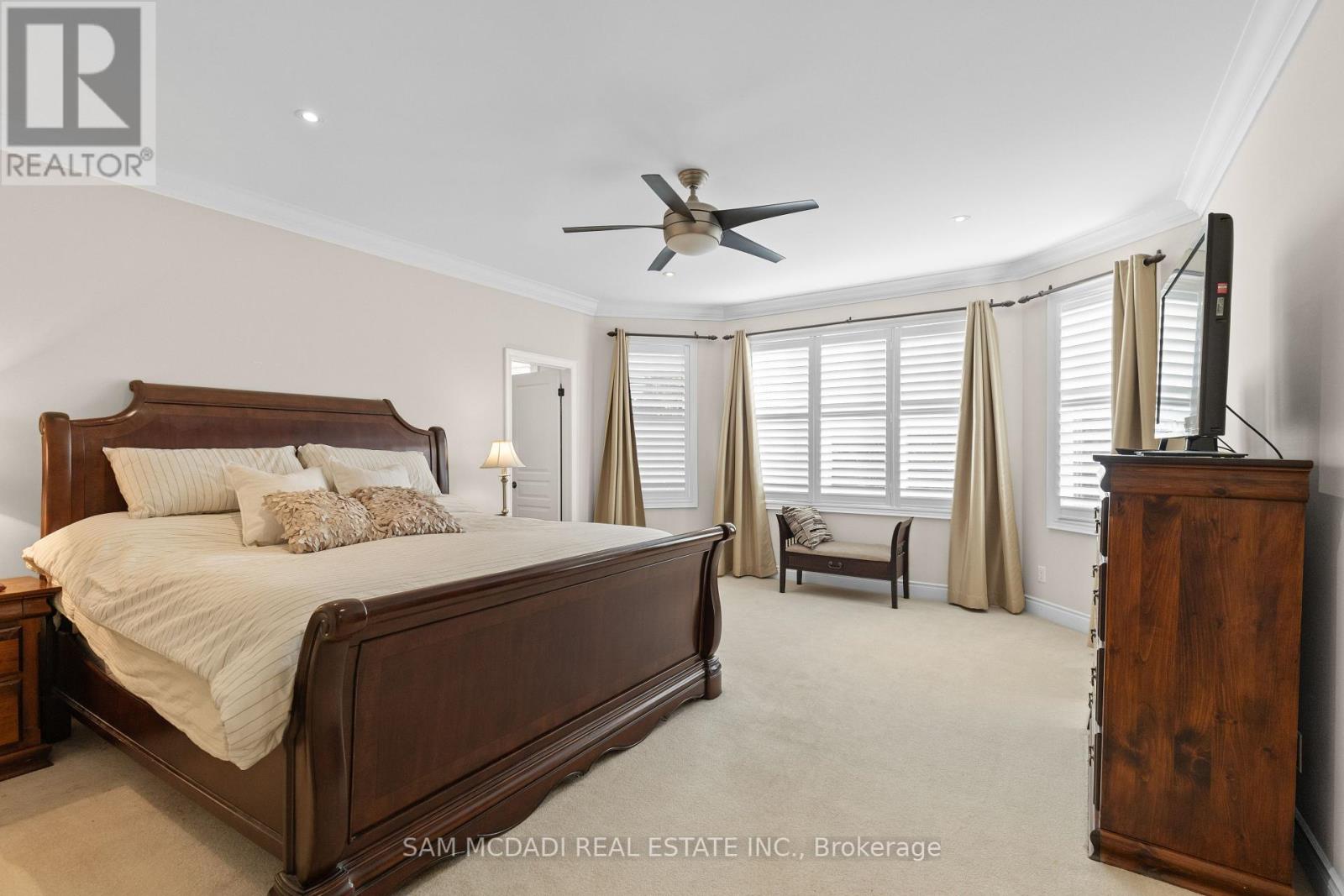 1206 Mount Vernon Street, Mississauga, Ontario  L5H 4M3 - Photo 19 - W12035367
