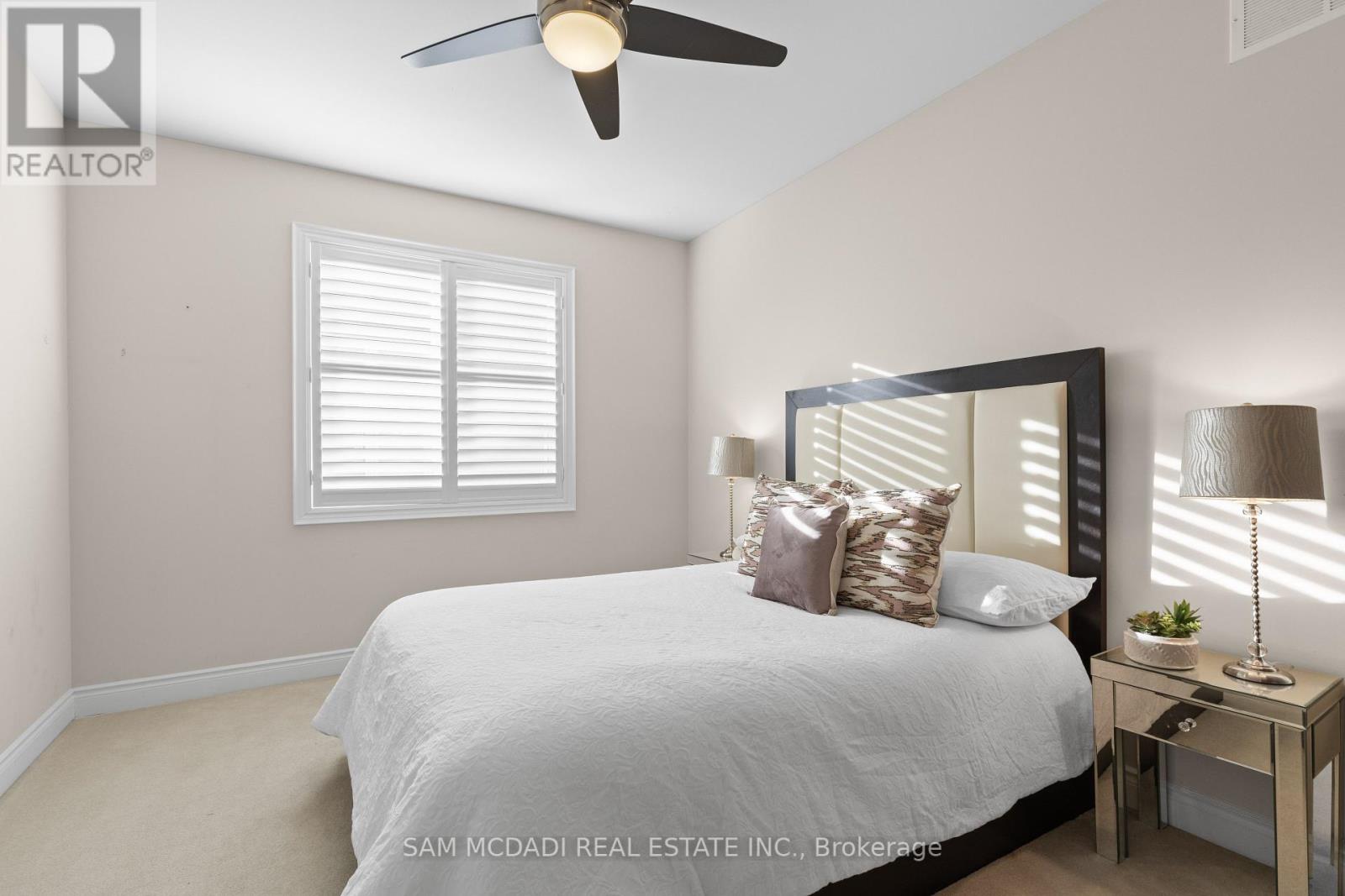 1206 Mount Vernon Street, Mississauga, Ontario  L5H 4M3 - Photo 21 - W12035367