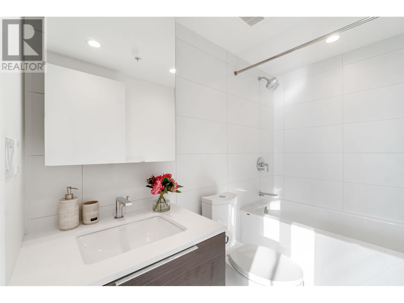 3009 450 Westview Street, Coquitlam, British Columbia  V3K 0G3 - Photo 17 - R2976472