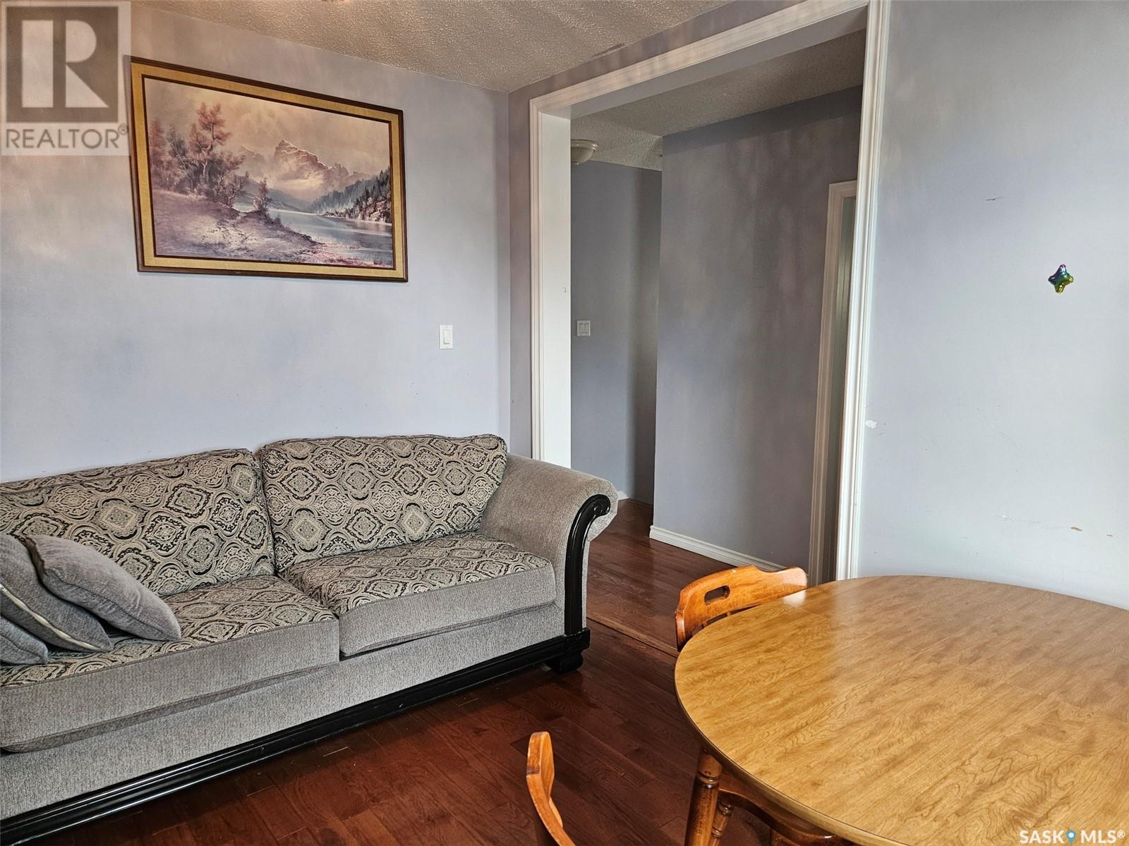 80 Athabasca Street W, Moose Jaw, Saskatchewan  S6H 4B5 - Photo 8 - SK999508