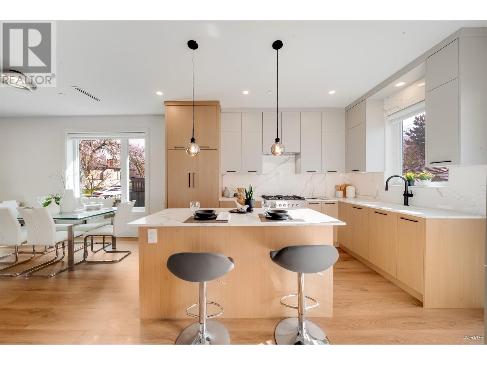 1812 E 55th Avenue, Vancouver, British Columbia  V5P 2A1 - Photo 8 - R2978962