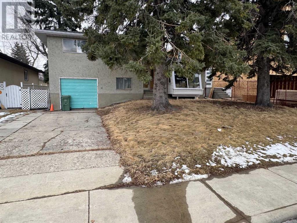 Property at 511 26 Avenue NE image