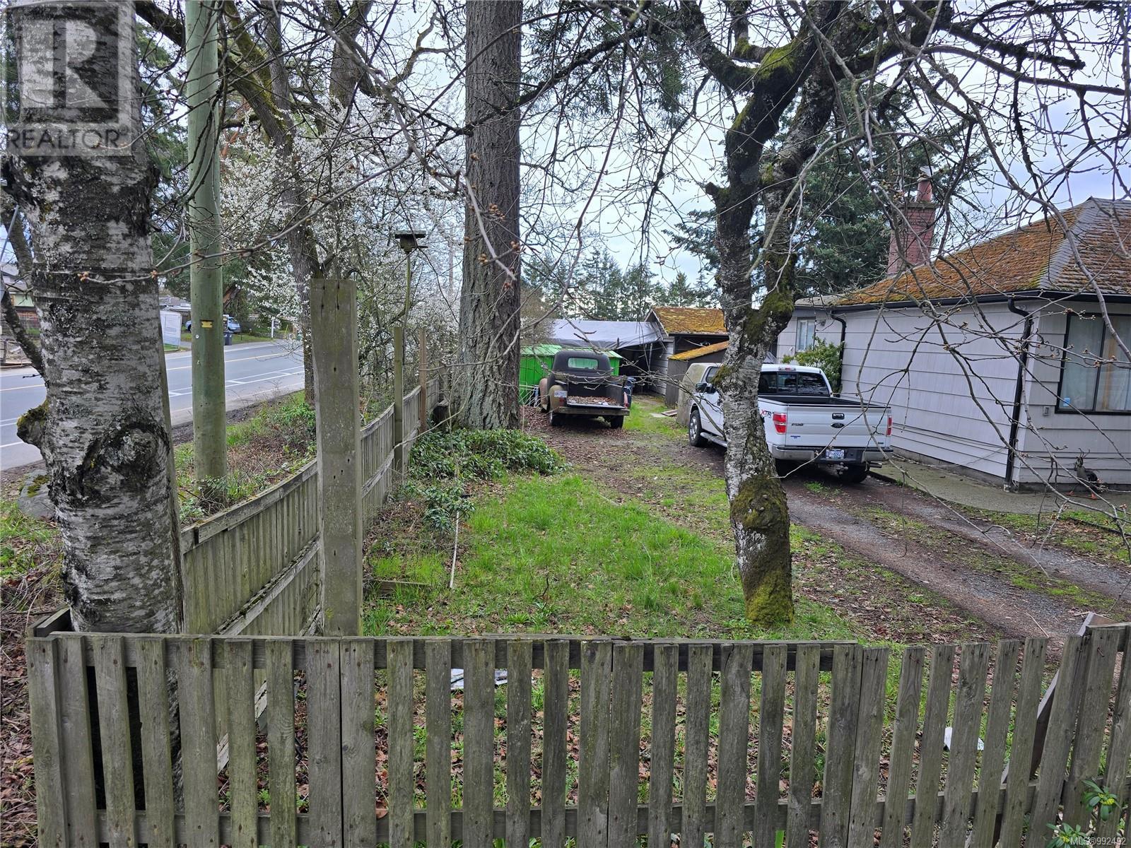 Property at 2903 LEIGH Rd image 4