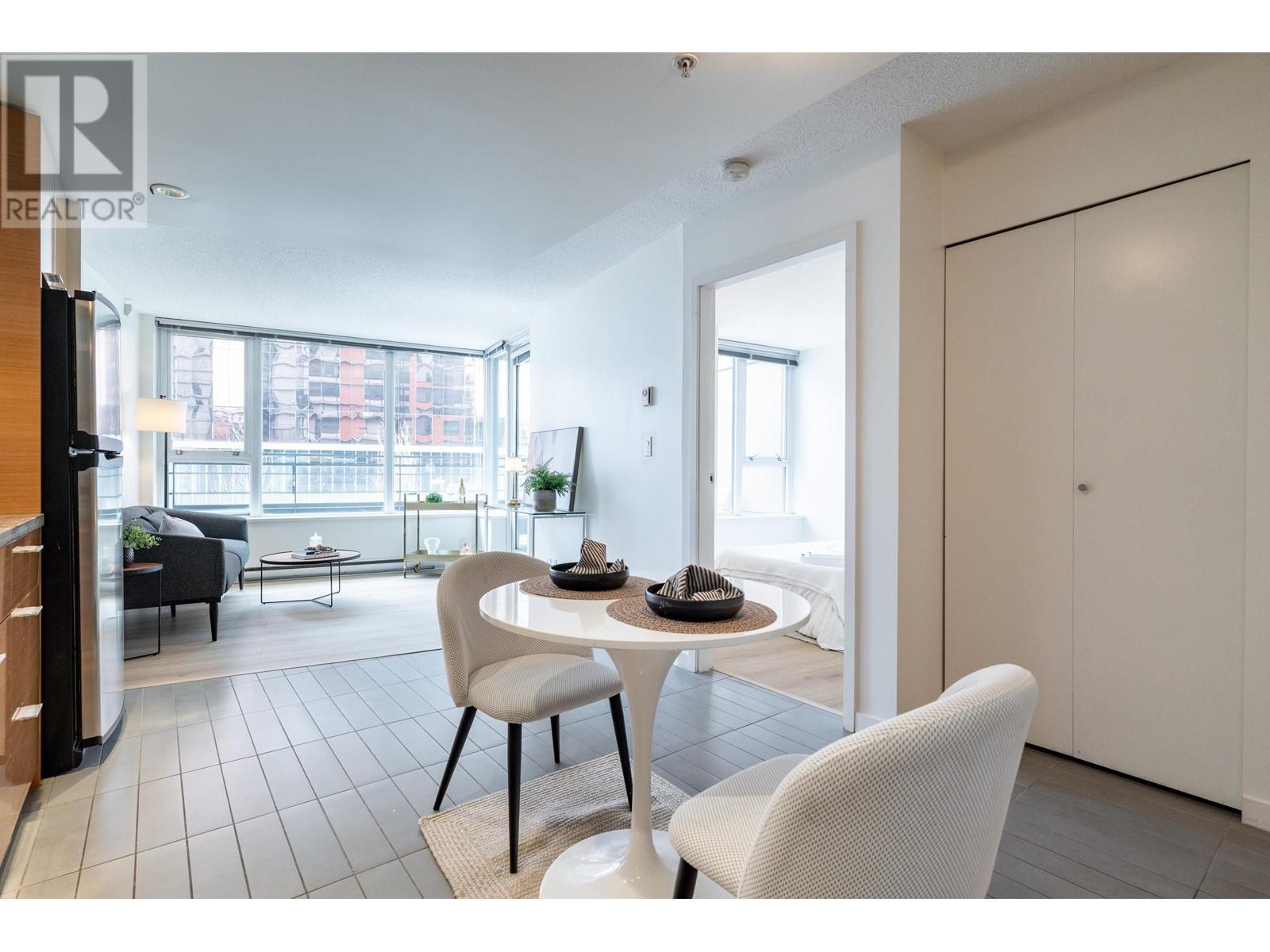 305 33 Smithe Street, Vancouver, British Columbia  V6B 0B5 - Photo 10 - R2978232
