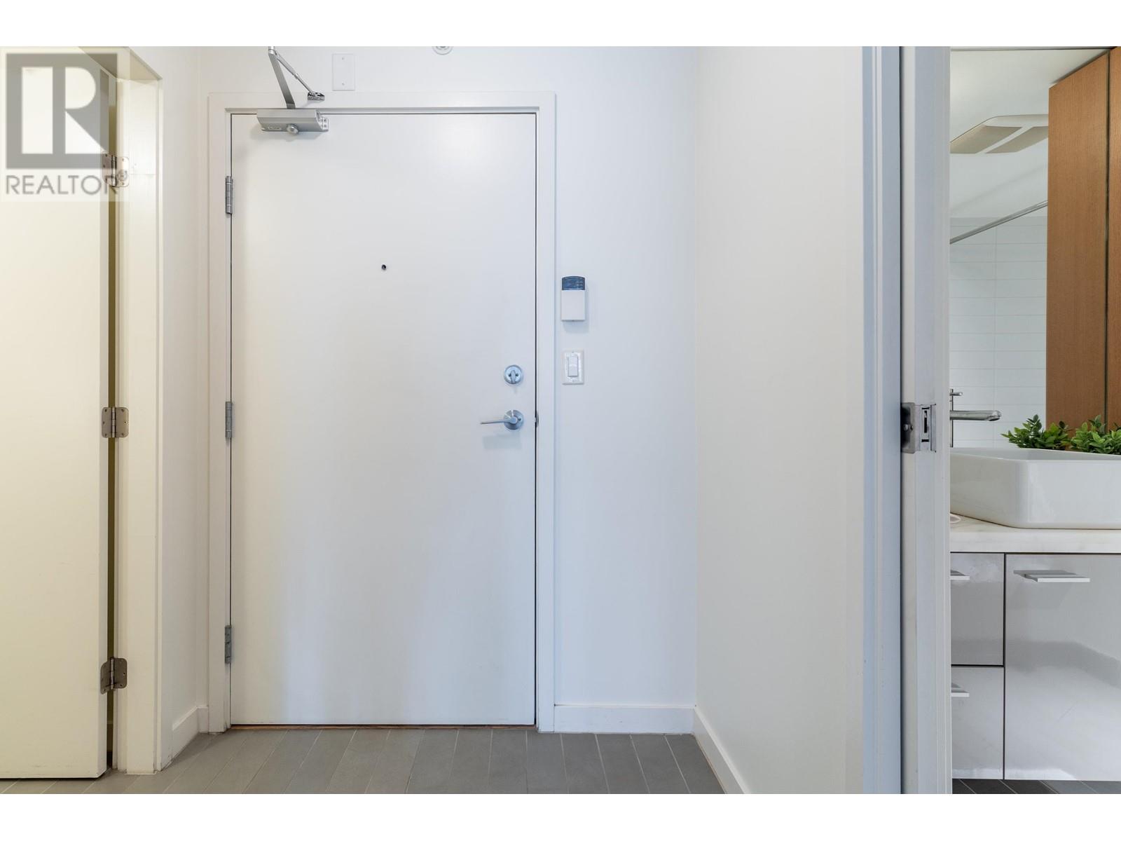 305 33 Smithe Street, Vancouver, British Columbia  V6B 0B5 - Photo 17 - R2978232