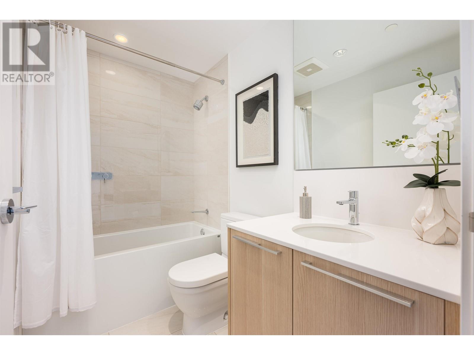Listing Picture 15 of 29 : 405 6622 PEARSON WAY, Richmond / 烈治文 - 魯藝地產 Yvonne Lu Group - MLS Medallion Club Member