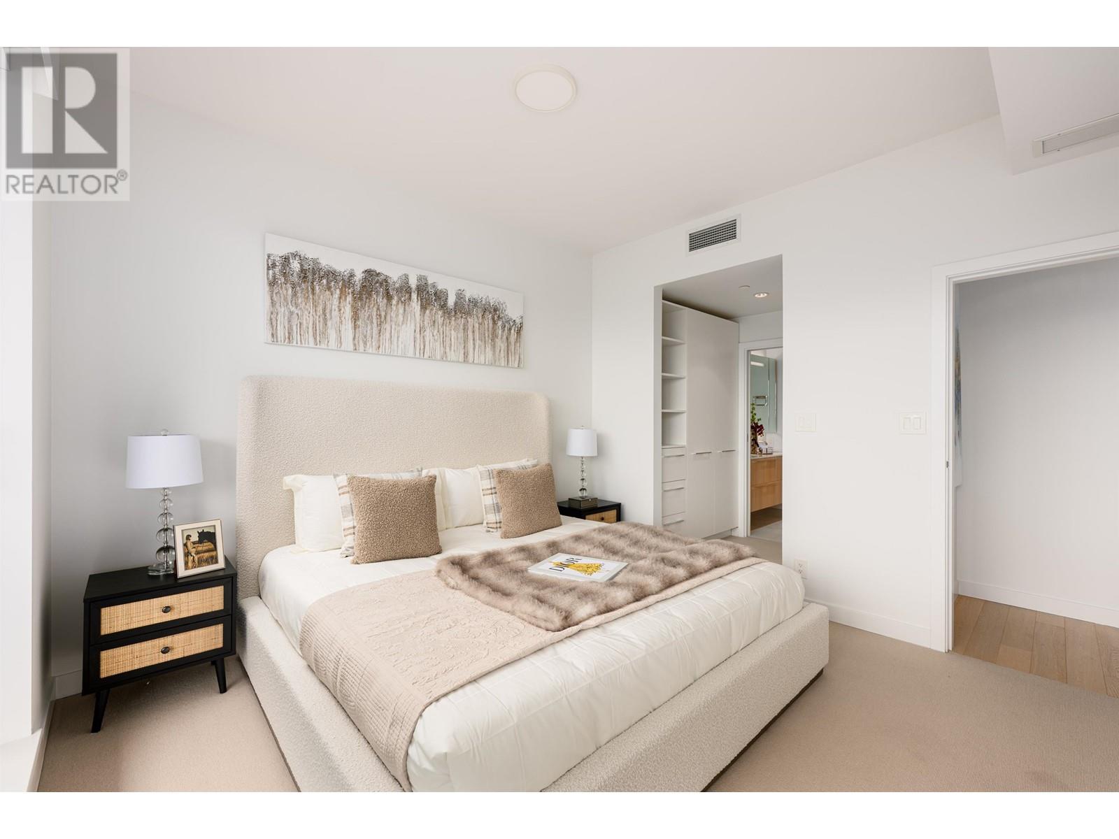 Listing Picture 11 of 29 : 405 6622 PEARSON WAY, Richmond / 烈治文 - 魯藝地產 Yvonne Lu Group - MLS Medallion Club Member