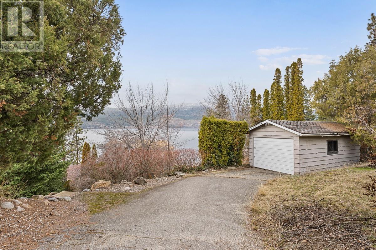 17110 Coral Beach Road, Lake Country, British Columbia  V4V 1B9 - Photo 40 - 10339983