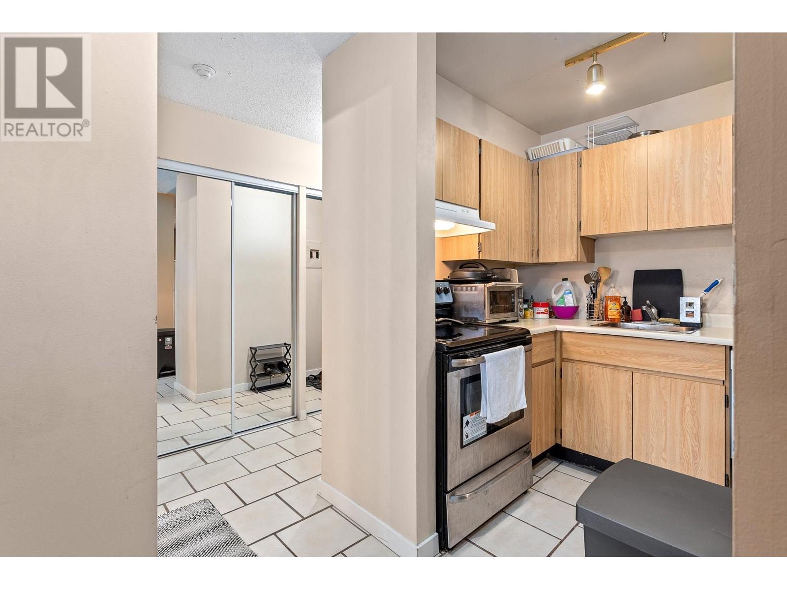 212 615 North Road, Coquitlam, British Columbia  V3J 1P1 - Photo 17 - R2972346