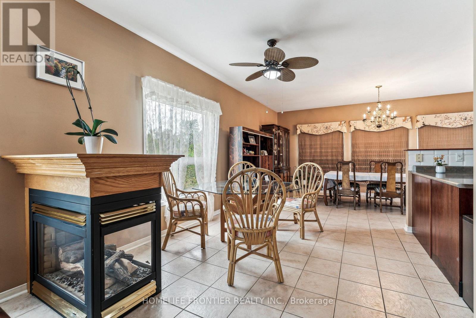 1906 Webster Boulevard W, Innisfil, Ontario  L9S 2A6 - Photo 6 - N12034561