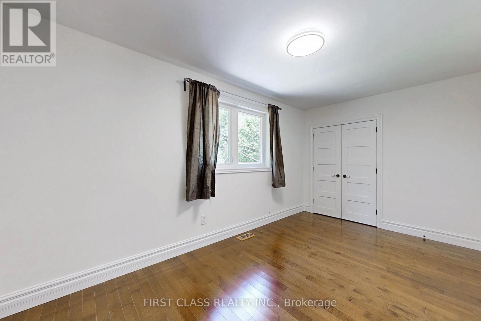 204 Pemberton Avenue, Toronto (Newtonbrook East), Ontario  M2M 1Y4 - Photo 14 - C12035483