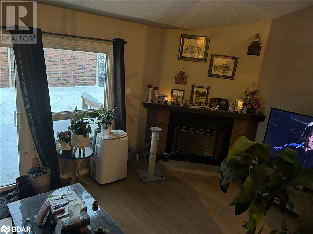 553 Tenth Street, Collingwood, Ontario  L9Y 4K6 - Photo 7 - 40709219