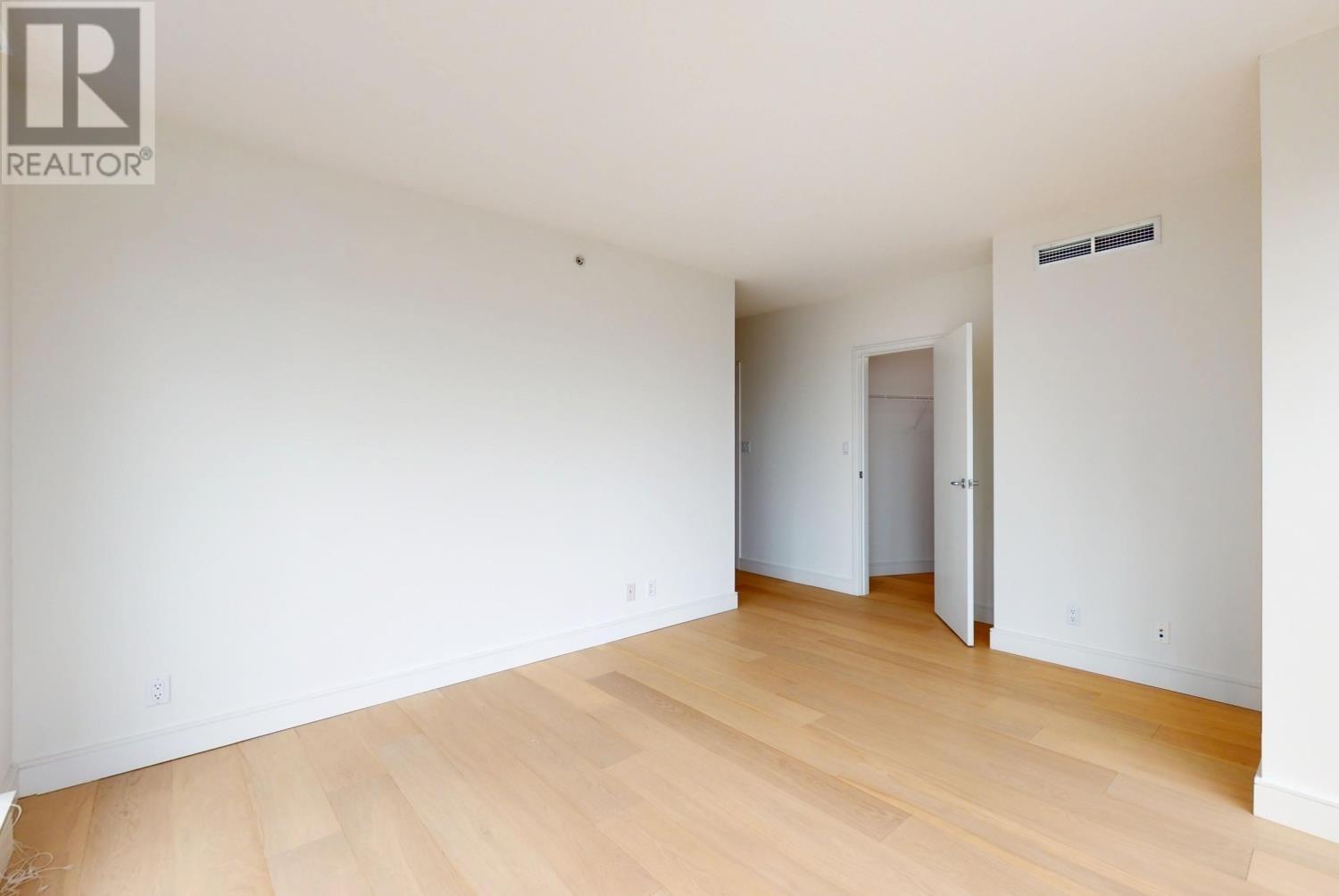 Listing Picture 25 of 40 : 1004 1650 BAYSHORE DRIVE, Vancouver / 溫哥華 - 魯藝地產 Yvonne Lu Group - MLS Medallion Club Member