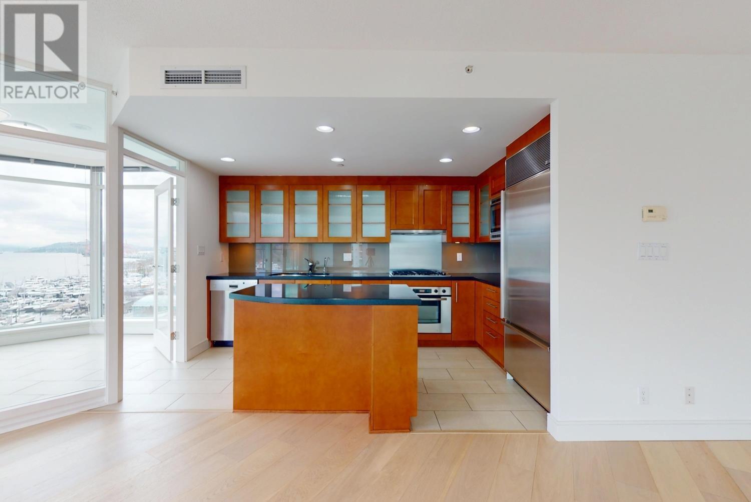 Listing Picture 7 of 40 : 1004 1650 BAYSHORE DRIVE, Vancouver / 溫哥華 - 魯藝地產 Yvonne Lu Group - MLS Medallion Club Member