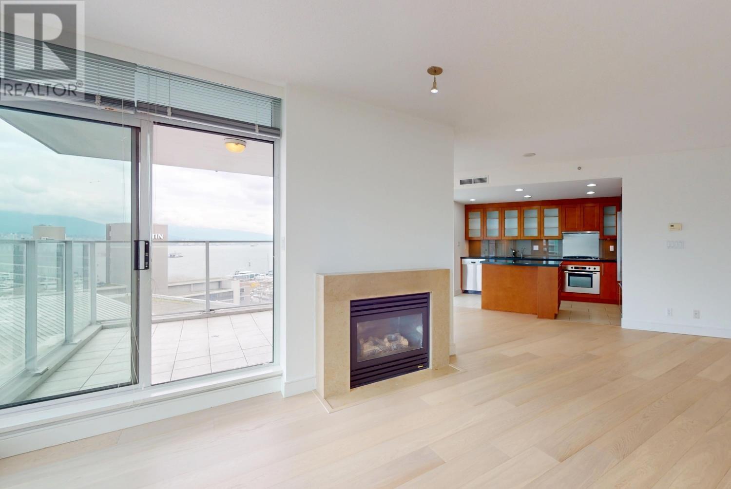 Listing Picture 6 of 40 : 1004 1650 BAYSHORE DRIVE, Vancouver / 溫哥華 - 魯藝地產 Yvonne Lu Group - MLS Medallion Club Member