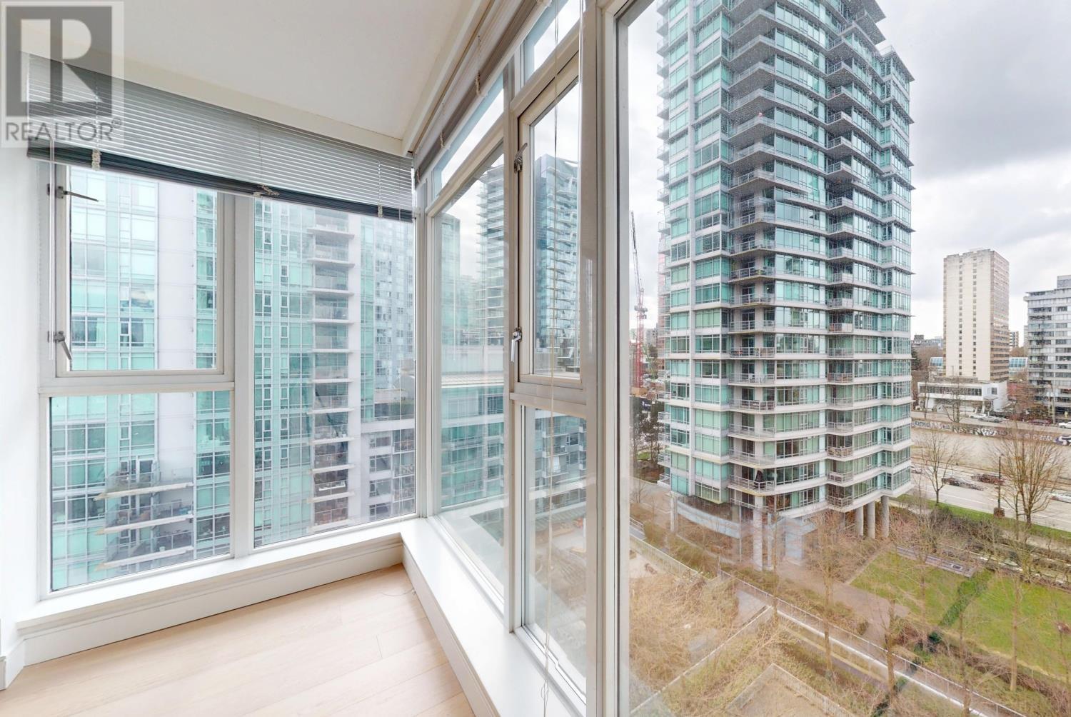 Listing Picture 32 of 40 : 1004 1650 BAYSHORE DRIVE, Vancouver / 溫哥華 - 魯藝地產 Yvonne Lu Group - MLS Medallion Club Member