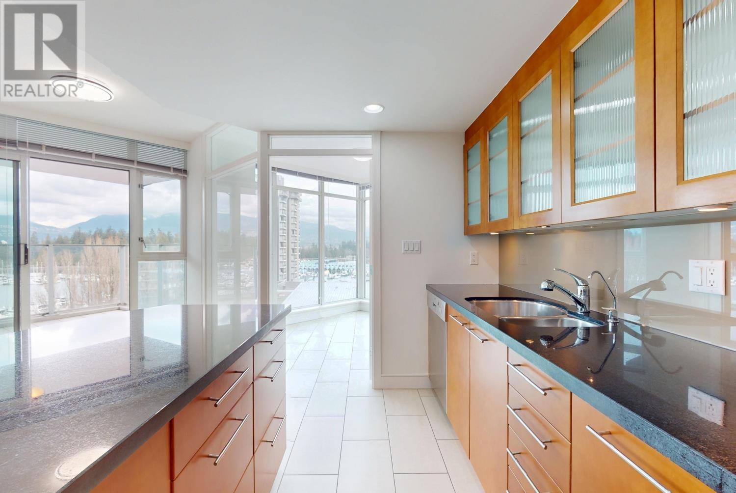 Listing Picture 11 of 40 : 1004 1650 BAYSHORE DRIVE, Vancouver / 溫哥華 - 魯藝地產 Yvonne Lu Group - MLS Medallion Club Member