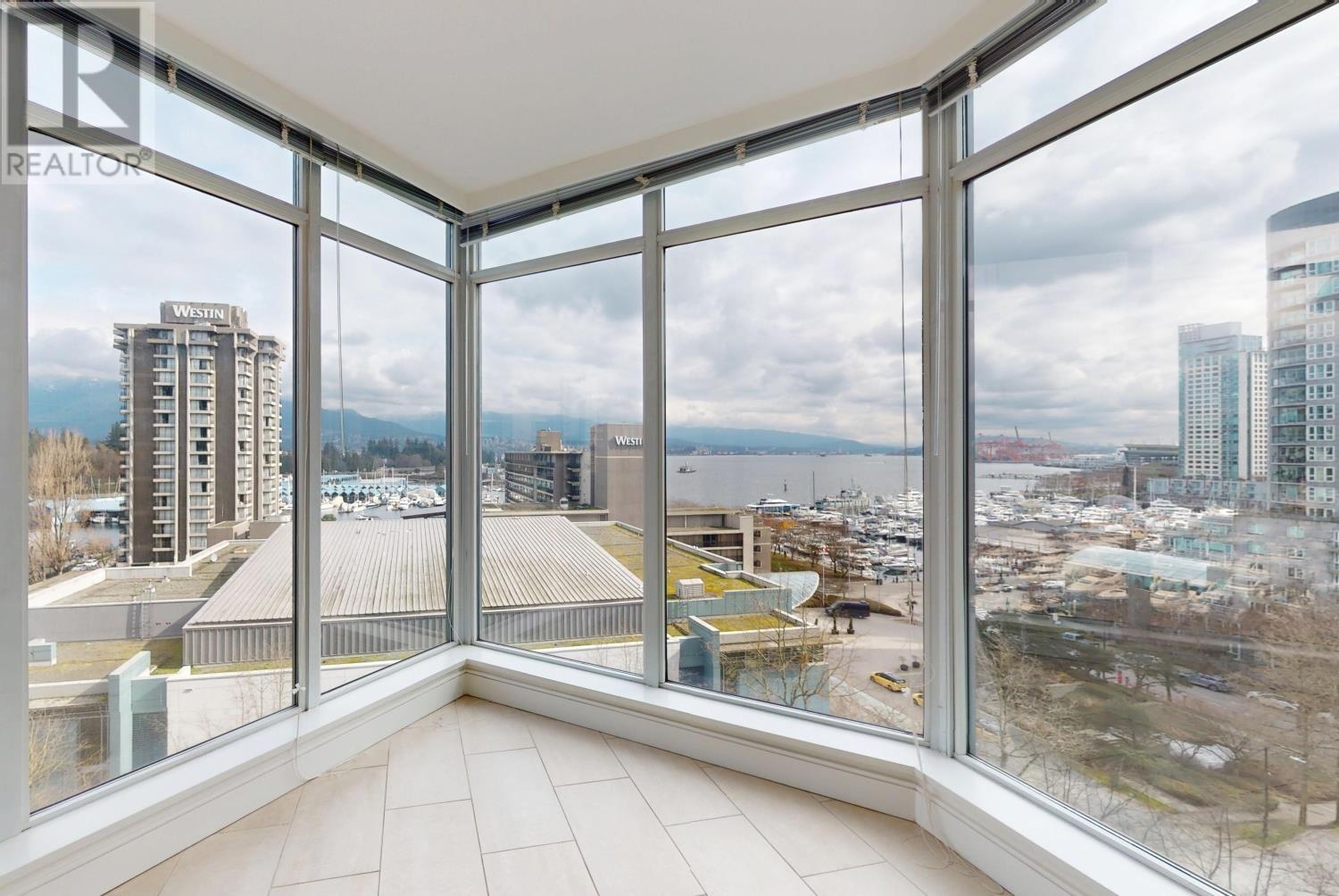 Listing Picture 13 of 40 : 1004 1650 BAYSHORE DRIVE, Vancouver / 溫哥華 - 魯藝地產 Yvonne Lu Group - MLS Medallion Club Member