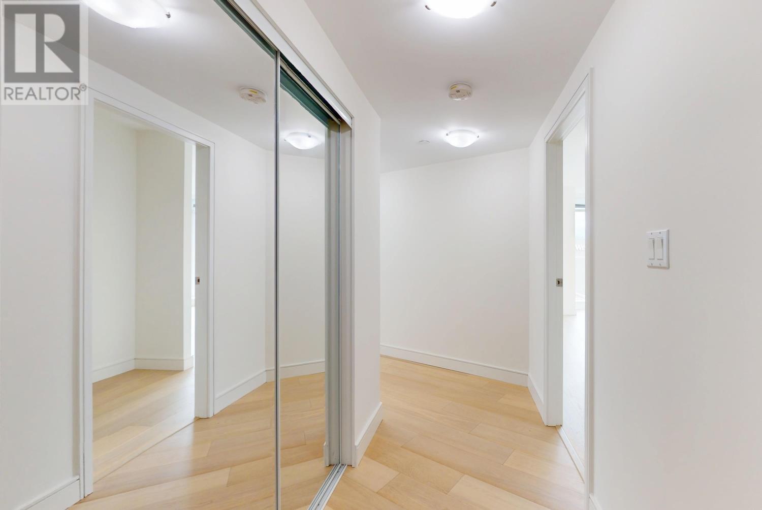 Listing Picture 39 of 40 : 1004 1650 BAYSHORE DRIVE, Vancouver / 溫哥華 - 魯藝地產 Yvonne Lu Group - MLS Medallion Club Member