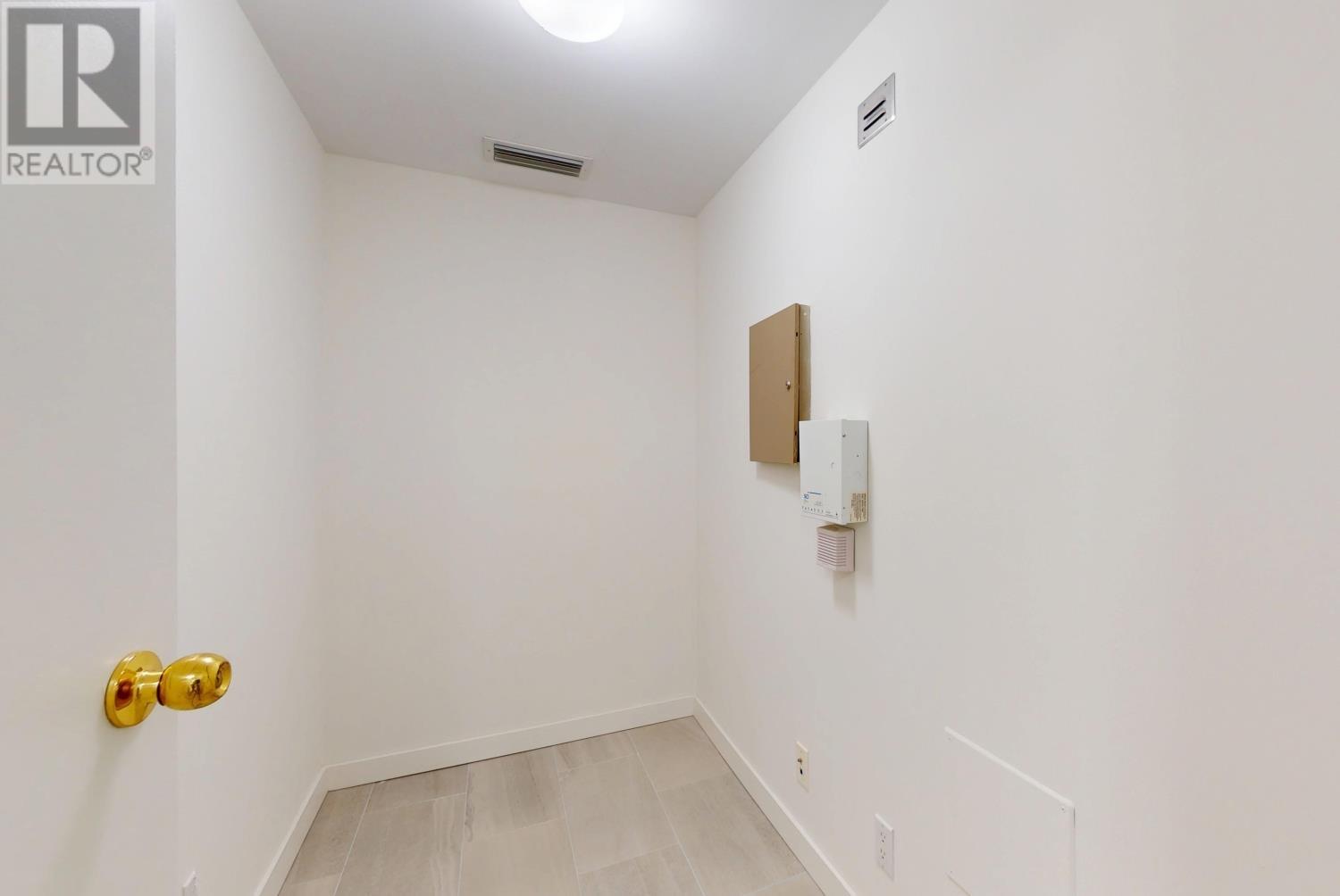 Listing Picture 36 of 40 : 1004 1650 BAYSHORE DRIVE, Vancouver / 溫哥華 - 魯藝地產 Yvonne Lu Group - MLS Medallion Club Member