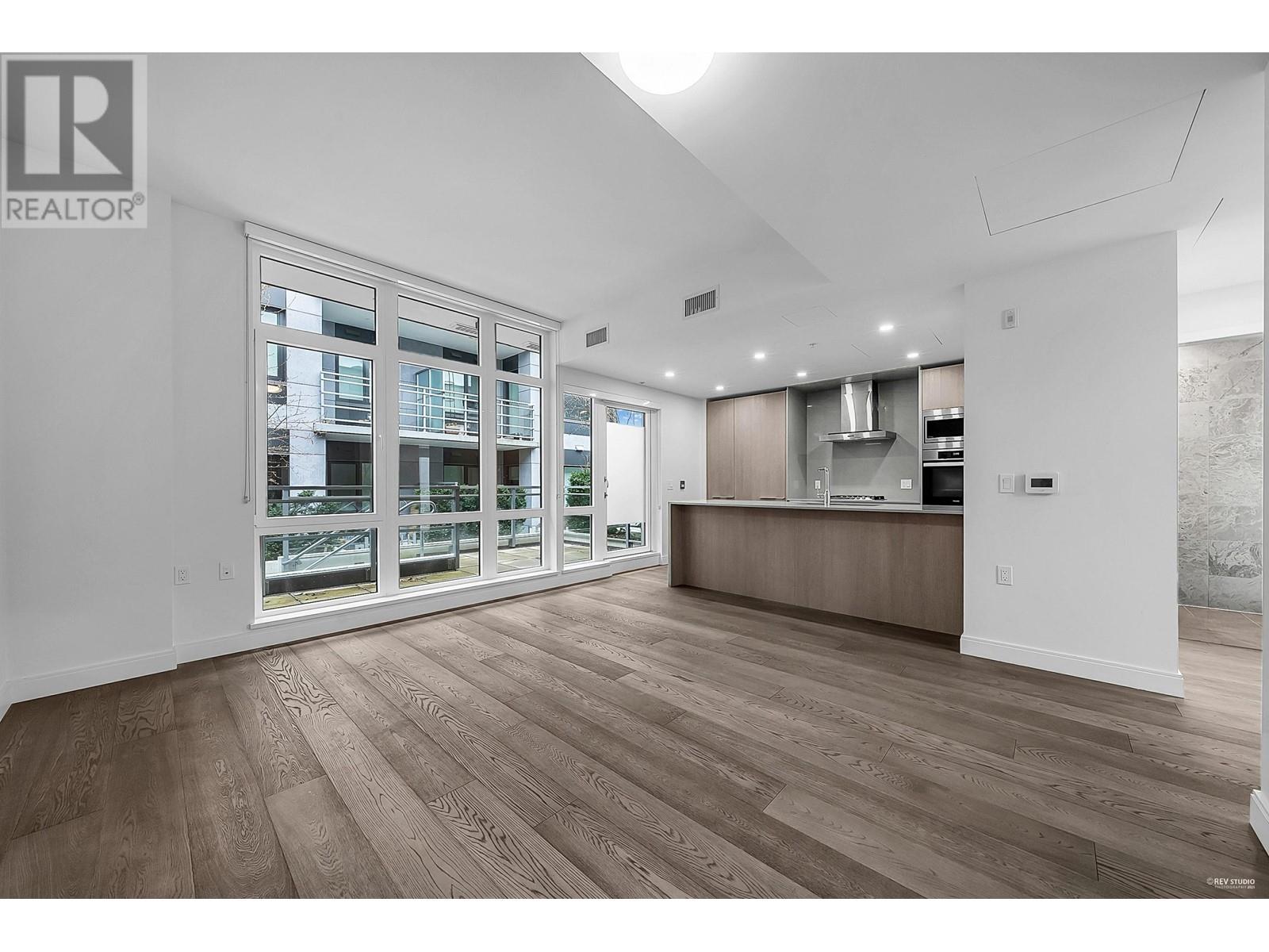 4922 Cambie Street, Vancouver, British Columbia  V5Z 0K1 - Photo 2 - R2980384