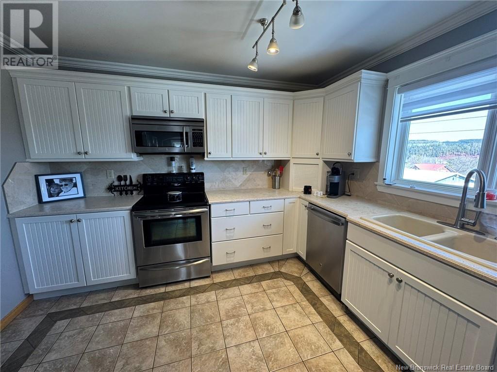Property at 26 First Avenue image 3