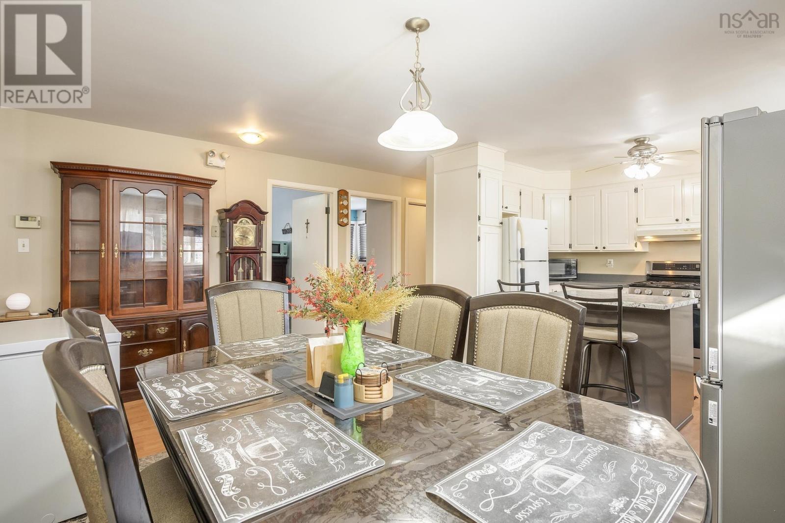 128 Oakdene Avenue, Kentville, Nova Scotia  B4N 2C1 - Photo 6 - 202502685