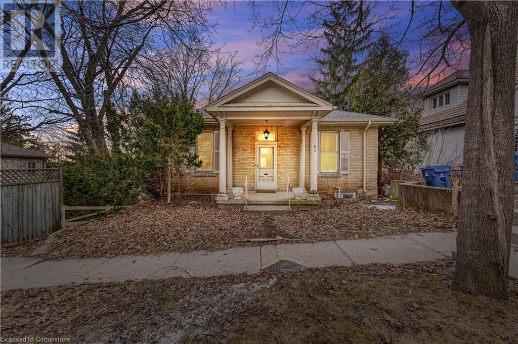 Property at 62 QUEEN Street image 1