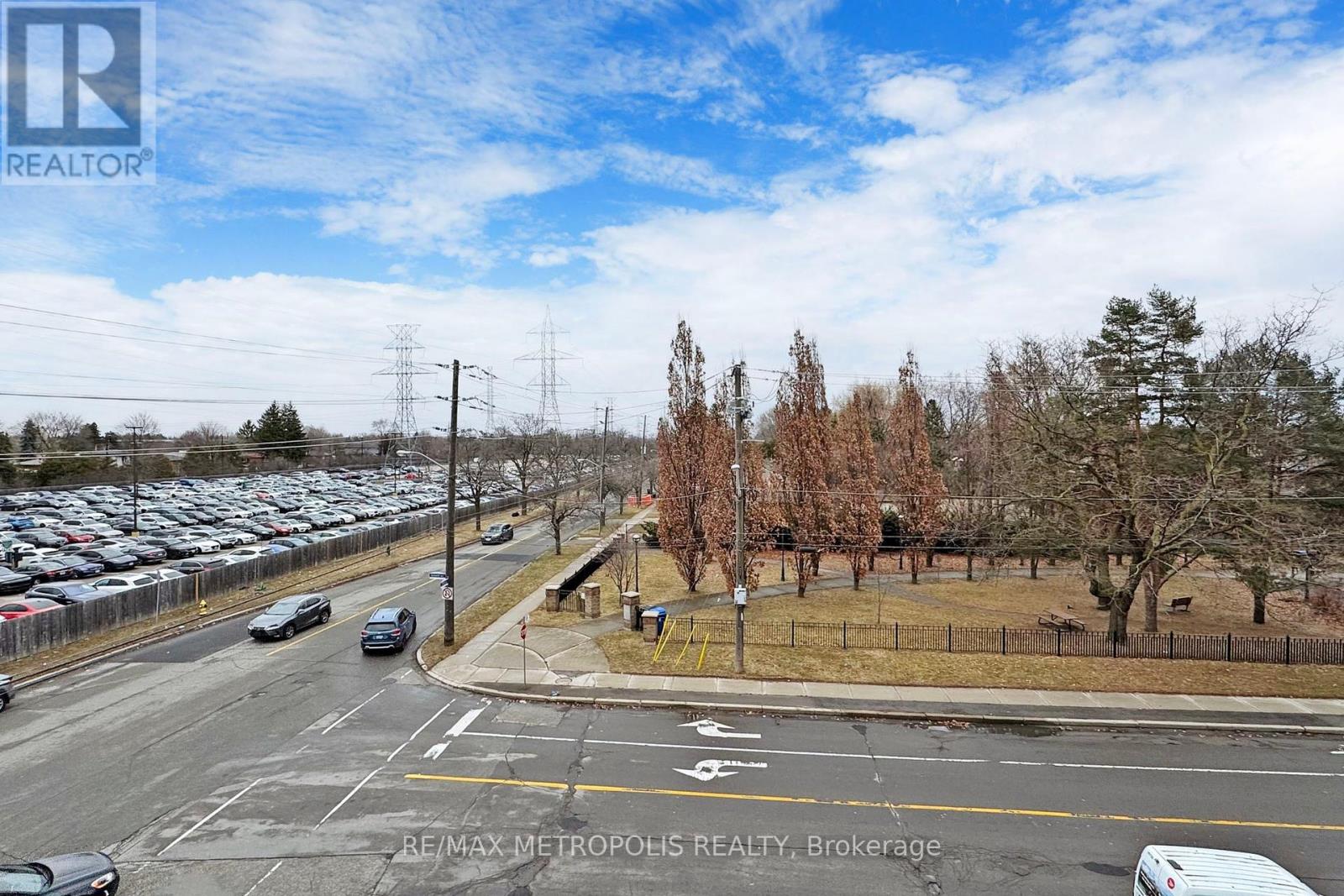 405 - 28 Pemberton Avenue, Toronto (Newtonbrook East), Ontario  M2M 4L1 - Photo 19 - C12035228