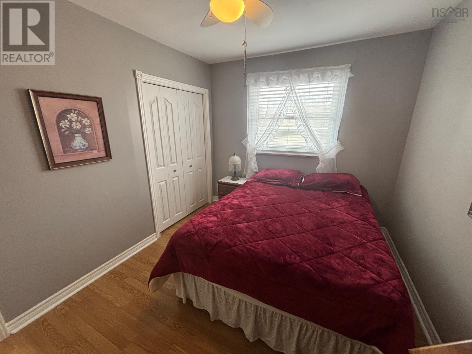 348 Reserve Street, Glace Bay, Nova Scotia  B1A 4W6 - Photo 5 - 202505554