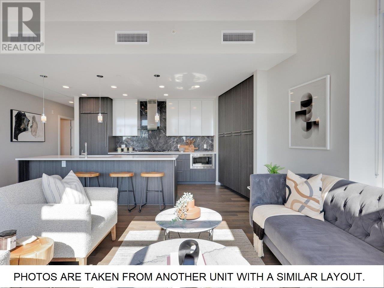 604 5033 CAMBIE STREET, Vancouver, British Columbia