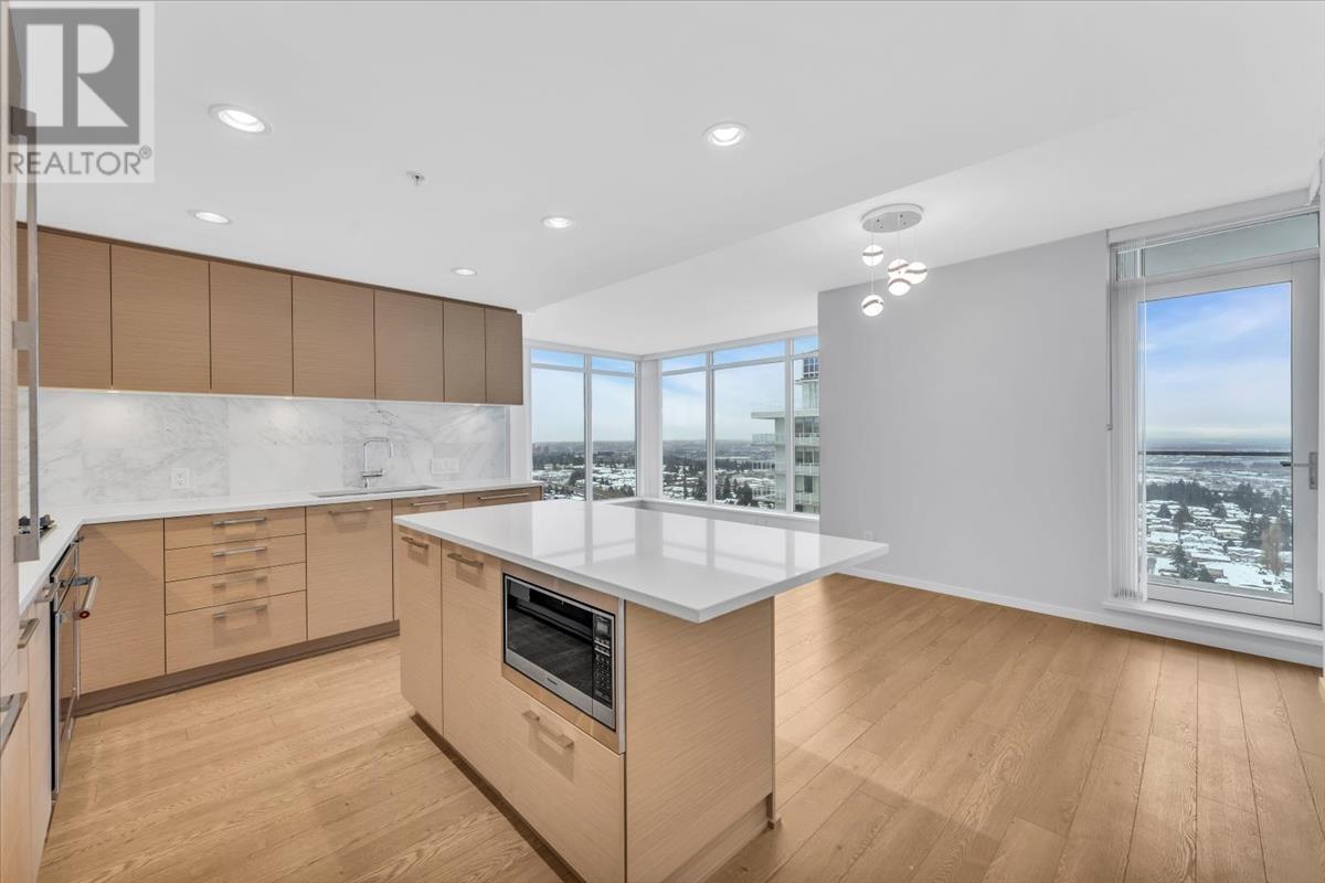 2608 6700 Dunblane Avenue, Burnaby, British Columbia  V5H 0J3 - Photo 1 - R2980842