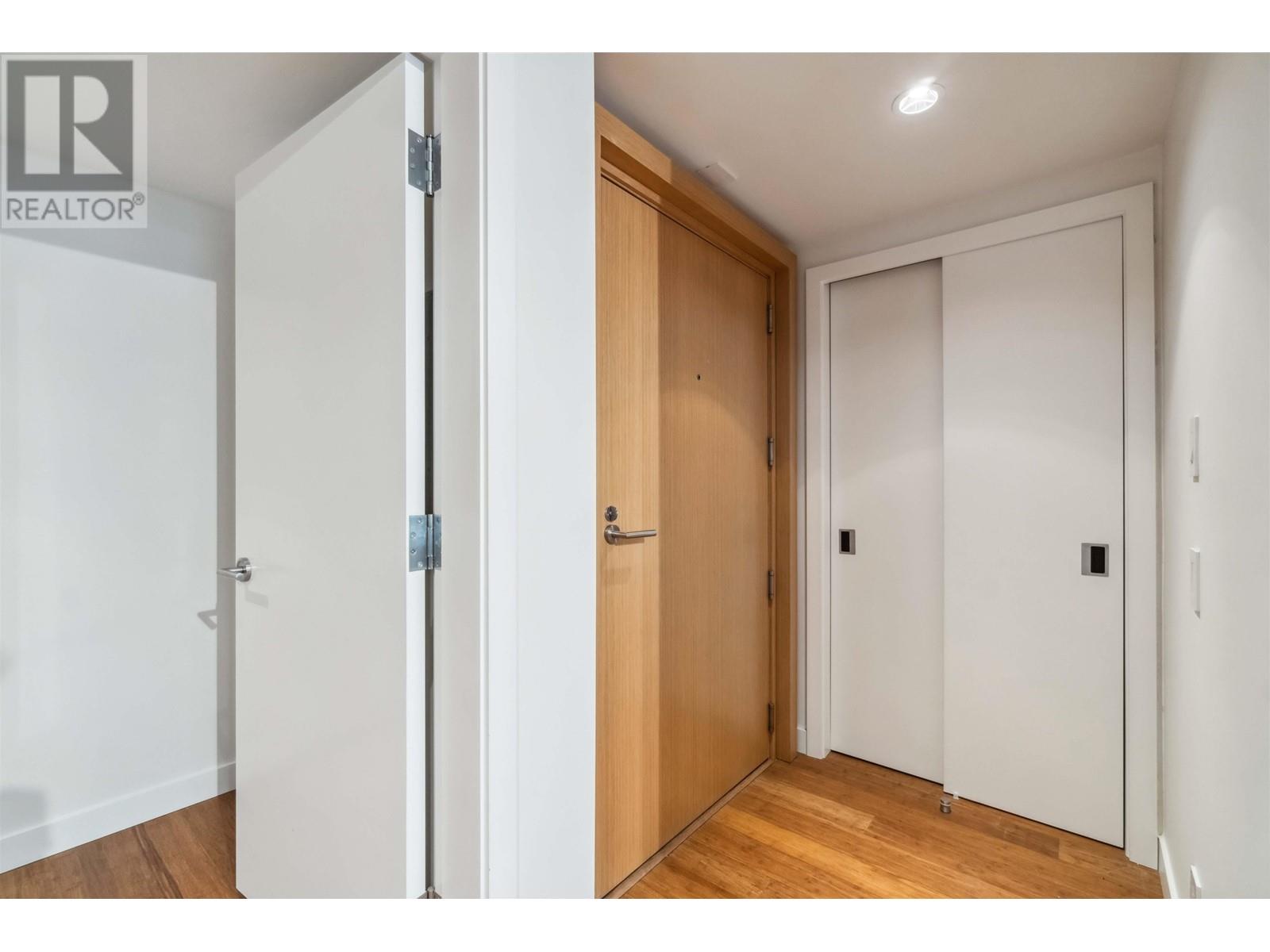 2807 777 Richards Street, Vancouver, British Columbia  V6B 0M6 - Photo 12 - R2980848