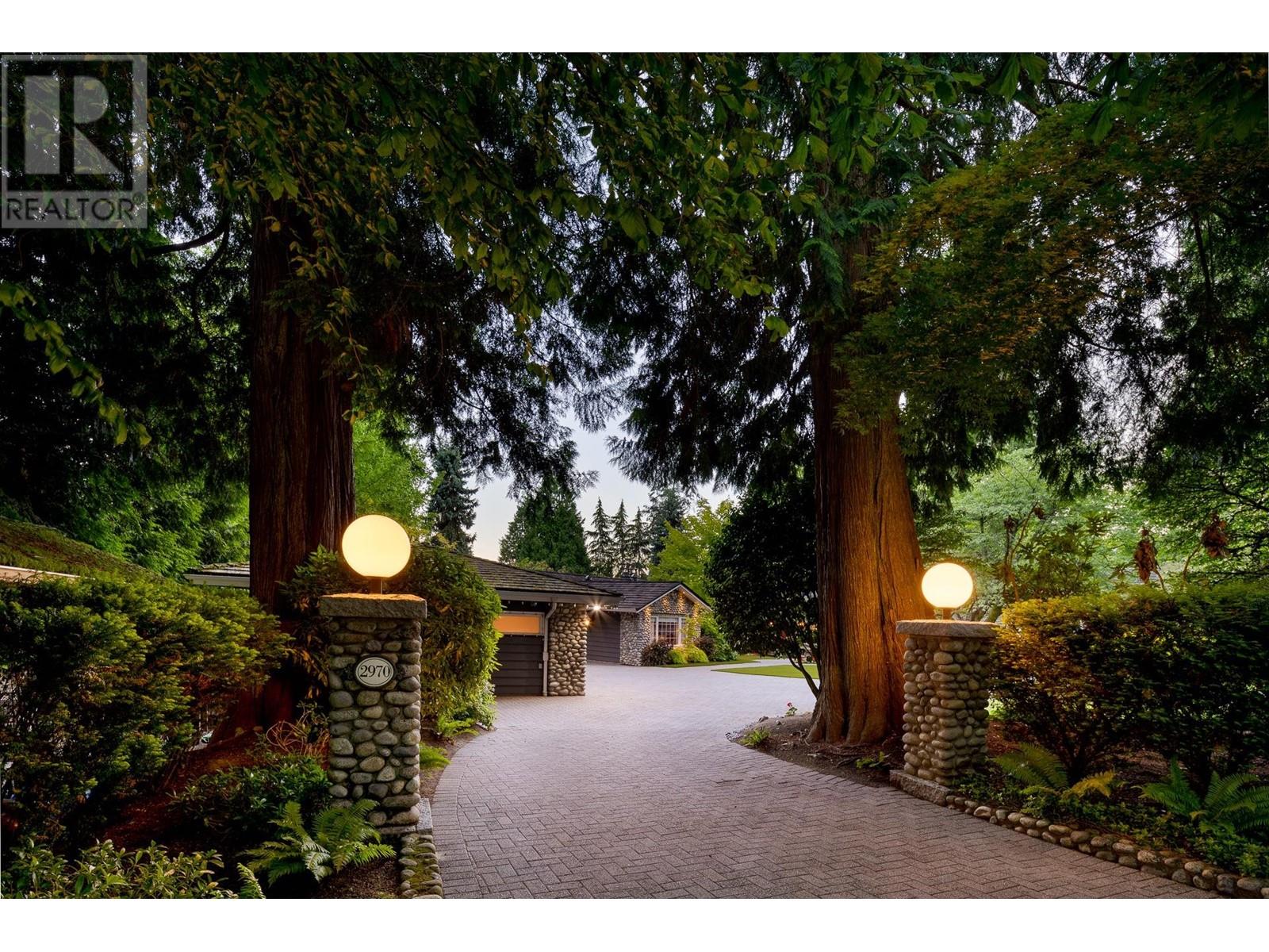 Property at 2970 PALMERSTON AVENUE image 3