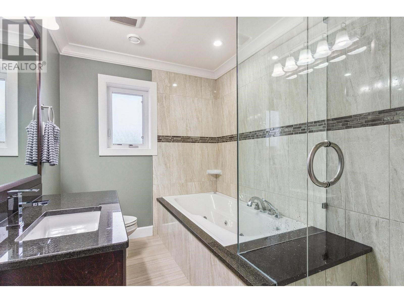 1037 E 50th Avenue, Vancouver, British Columbia  V5X 1B7 - Photo 21 - R2980661