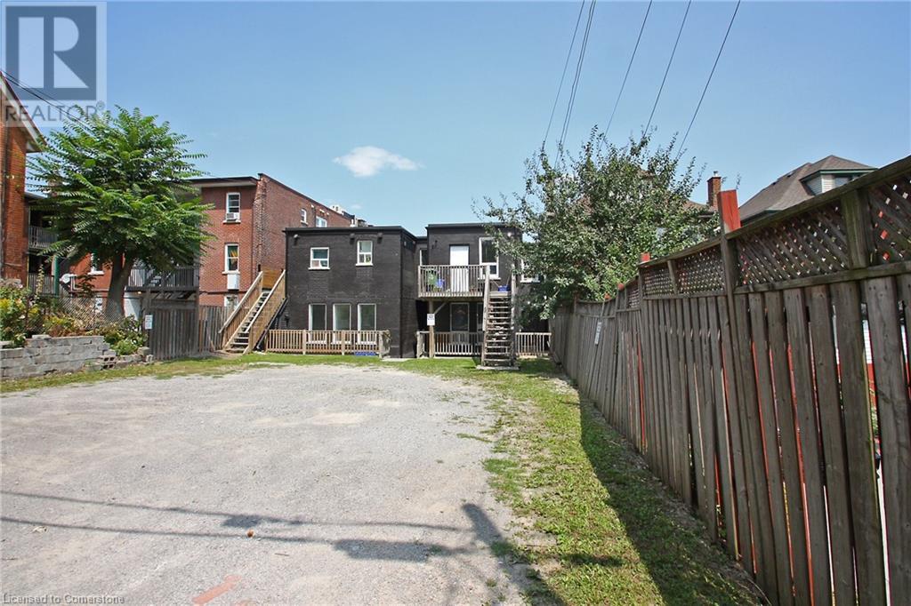 Property at 590 MAIN Street E image 5