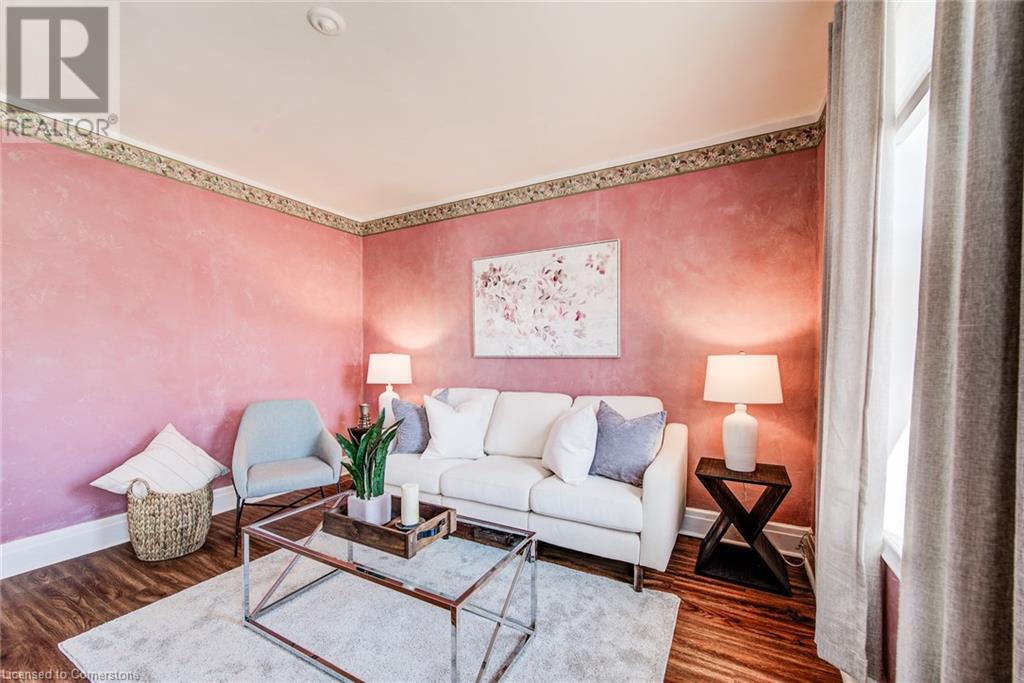 Property at 124 ELIZABETH Street image 5