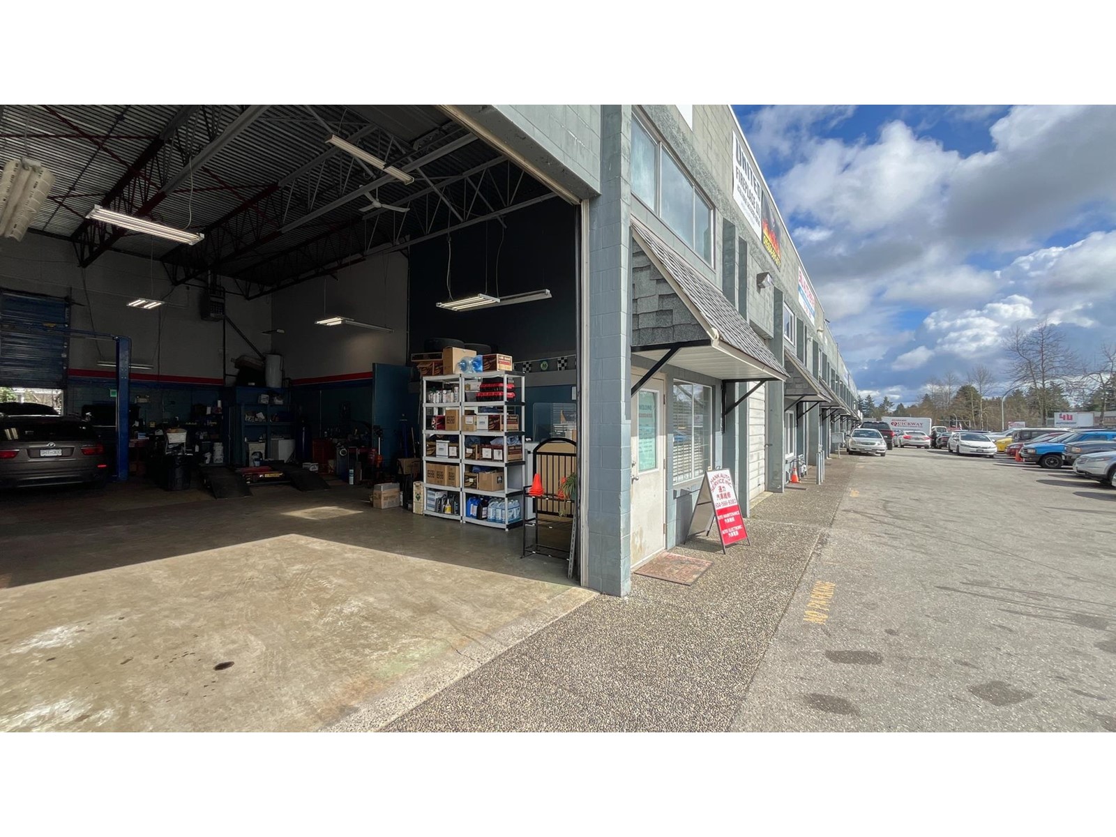 13463 CONFIDENTIAL AVENUE, Surrey, British Columbia