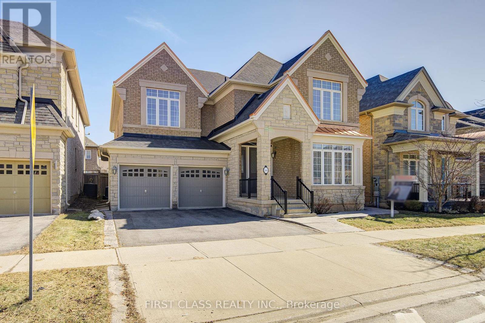 Property at 566 NORTH PARK BOULEVARD image 1